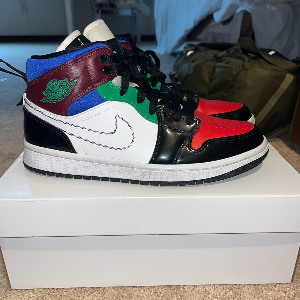 Air jordan 1 mid SE ‘multi-color’